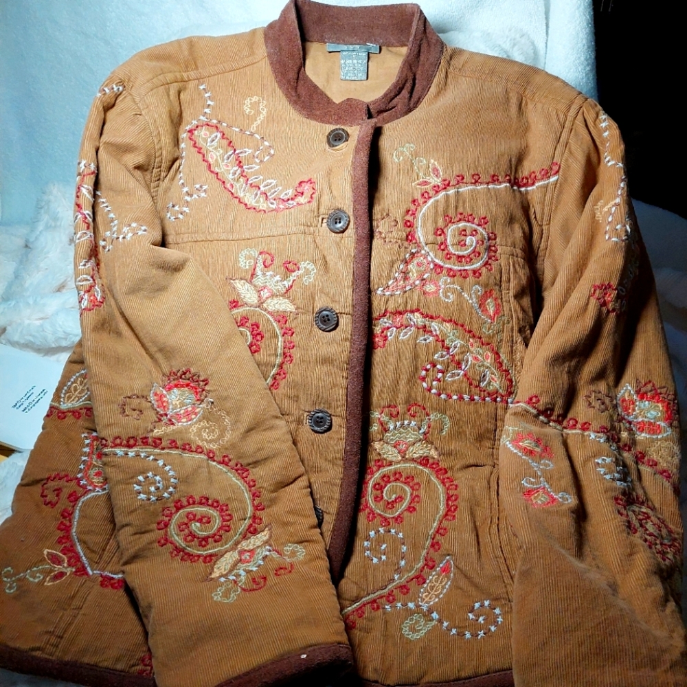 IVY Camel Jacket Embroidered Floral Women's Size Medium Buttoned NEW With Tags
